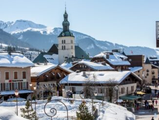 village in ski resort
